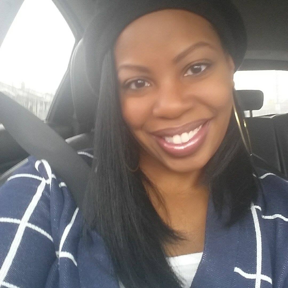 Meet your Posher, Ebony